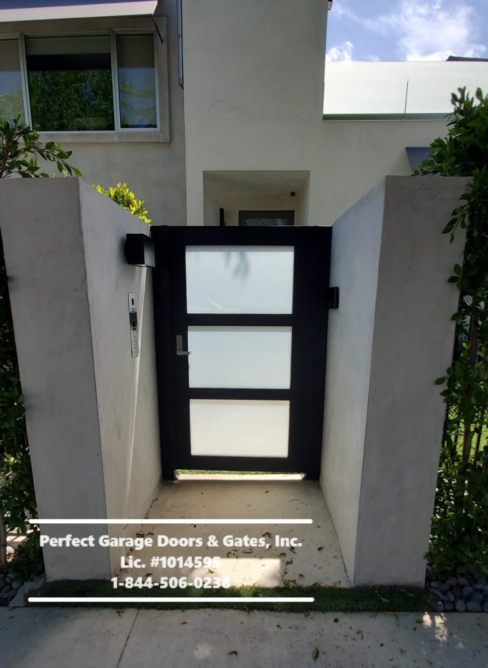 Custom White Laminated Glass Pedestrian Gate with SectionedIron Framing